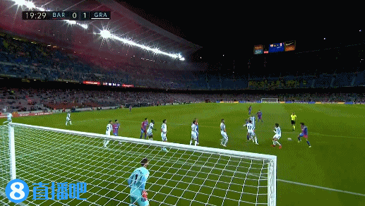 胡金秋13中10砍下24分，成广厦队内得分王（胡金秋13投10中斩获24分，登顶广厦队内得分榜）