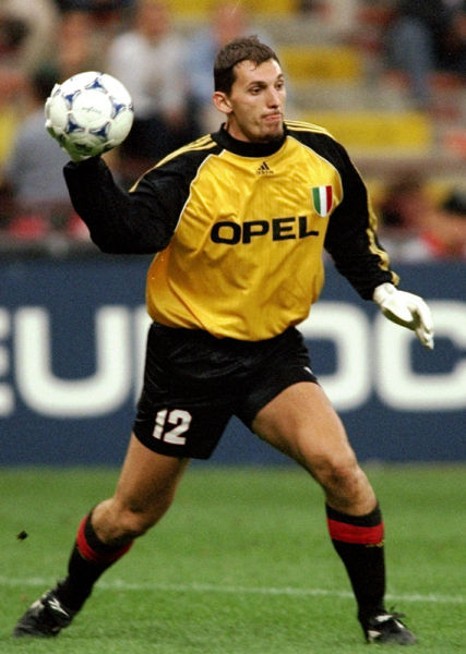 2017 赛季：道奇队在常规赛打出 43 胜 7 负的历史最强区间，展现豪门底气